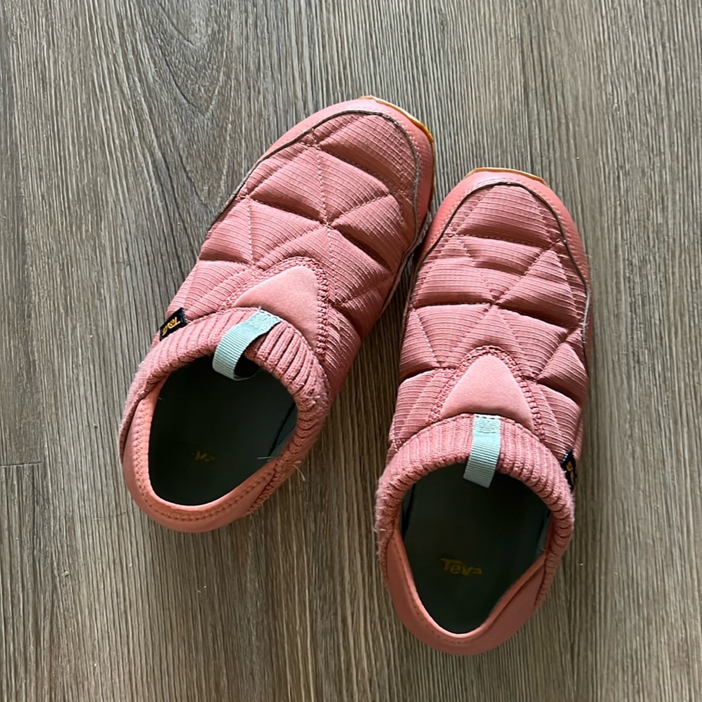 Teva Shoes All season US 8